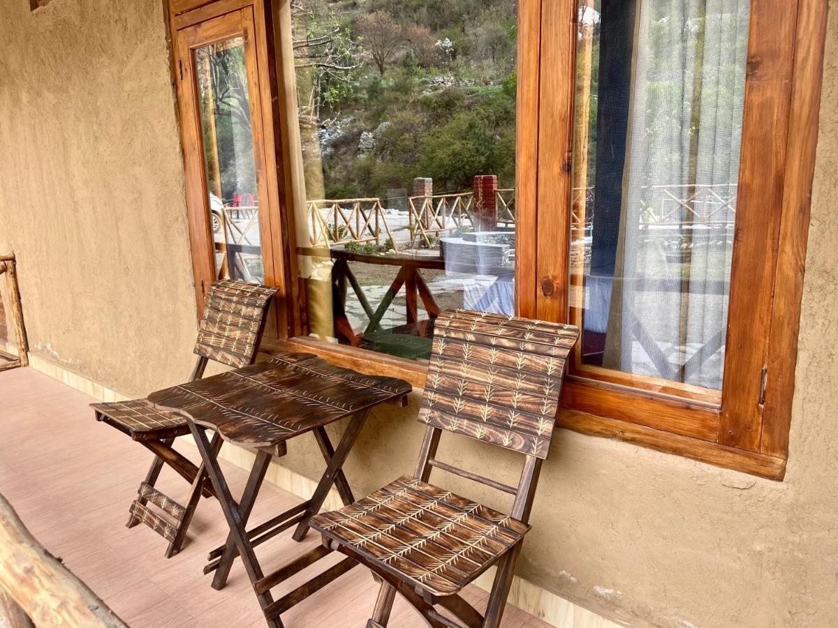 Shivadya Tirthan - Tirthan Valley Gushaini Esterno foto