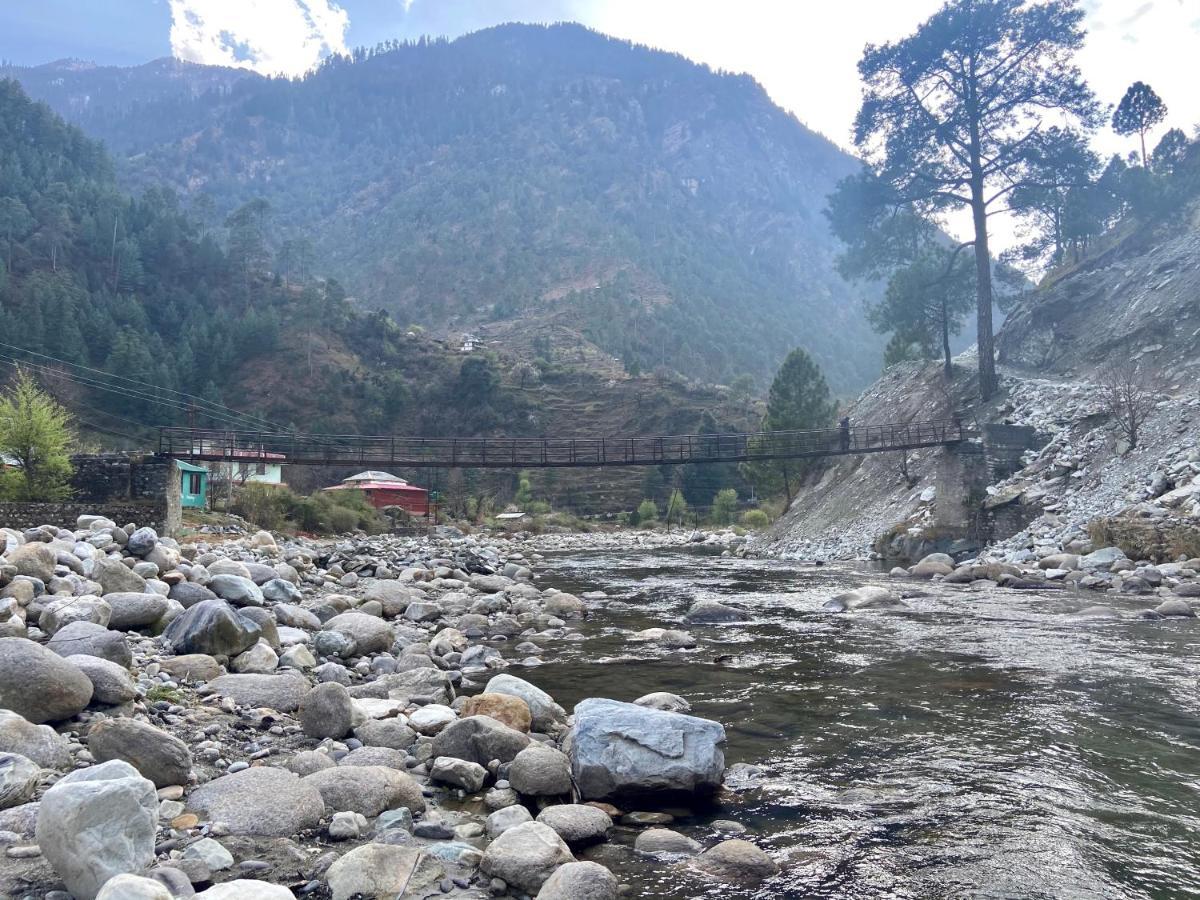 Shivadya Tirthan - Tirthan Valley Gushaini Esterno foto