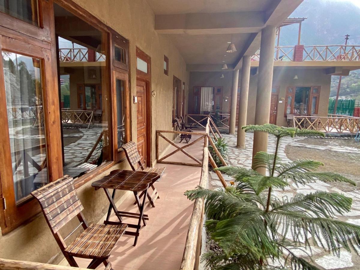 Shivadya Tirthan - Tirthan Valley Gushaini Esterno foto