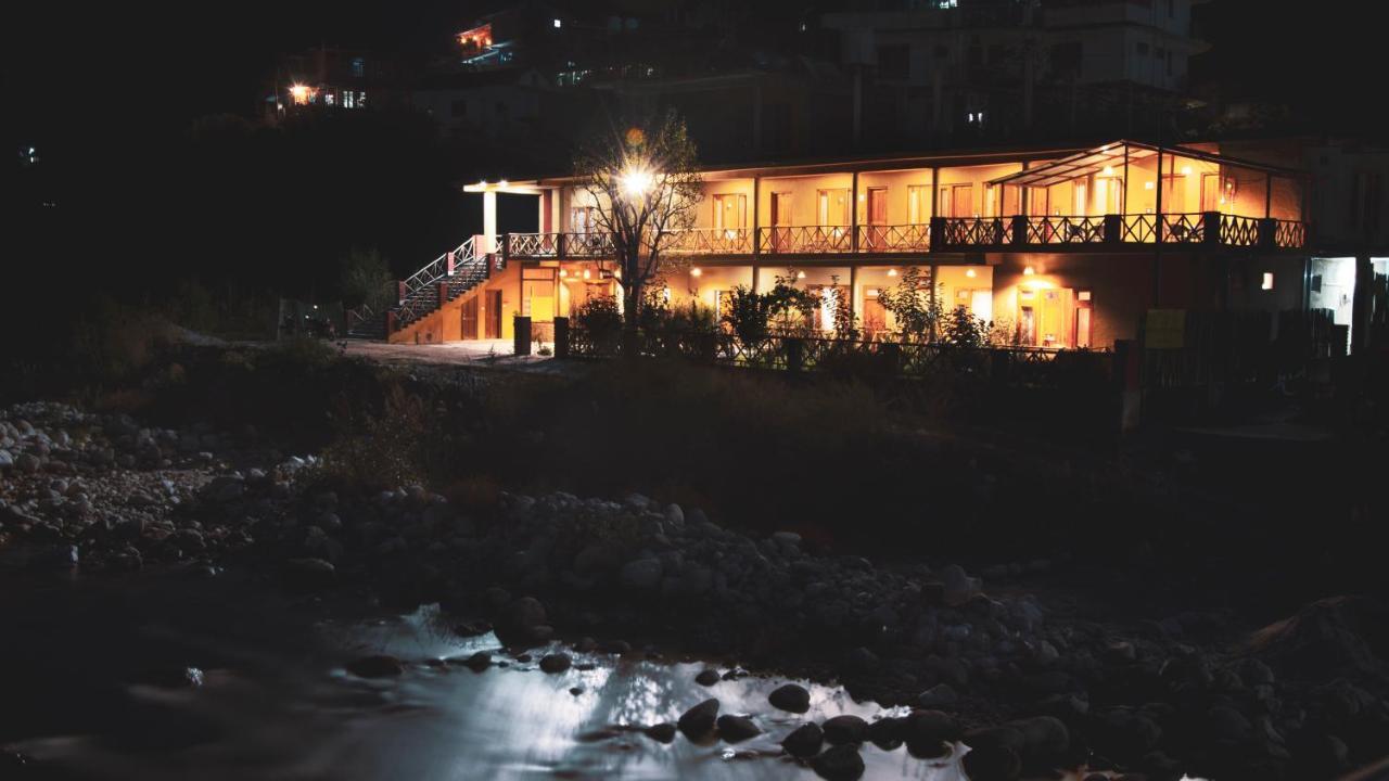 Shivadya Tirthan - Tirthan Valley Gushaini Esterno foto