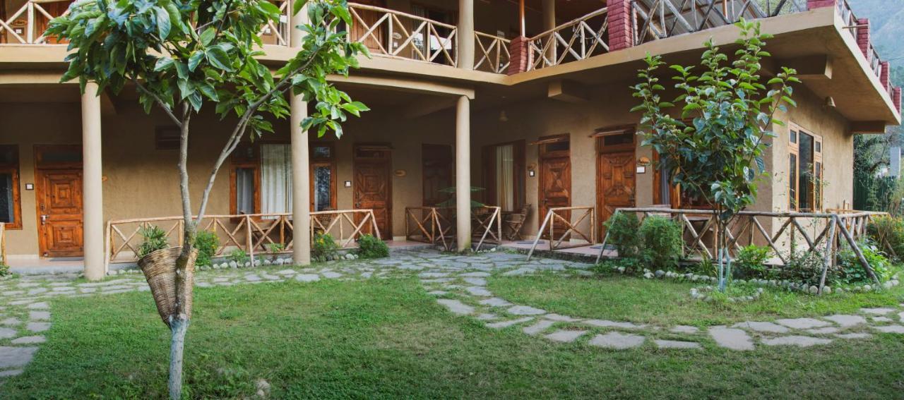 Shivadya Tirthan - Tirthan Valley Gushaini Esterno foto